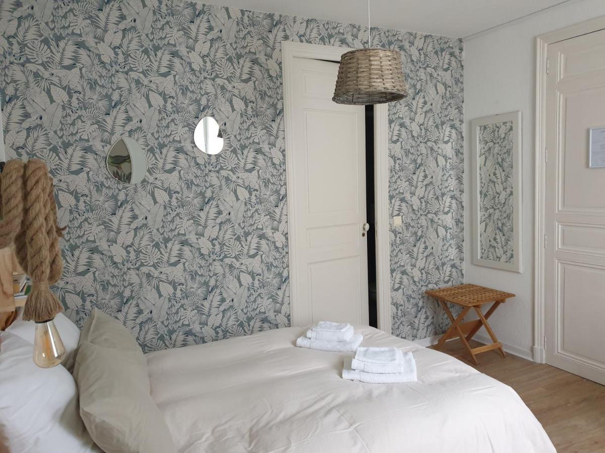Chambres D'Hotes Et Gites- L'Abri Sous Roche Tautavel Eksteriør bilde