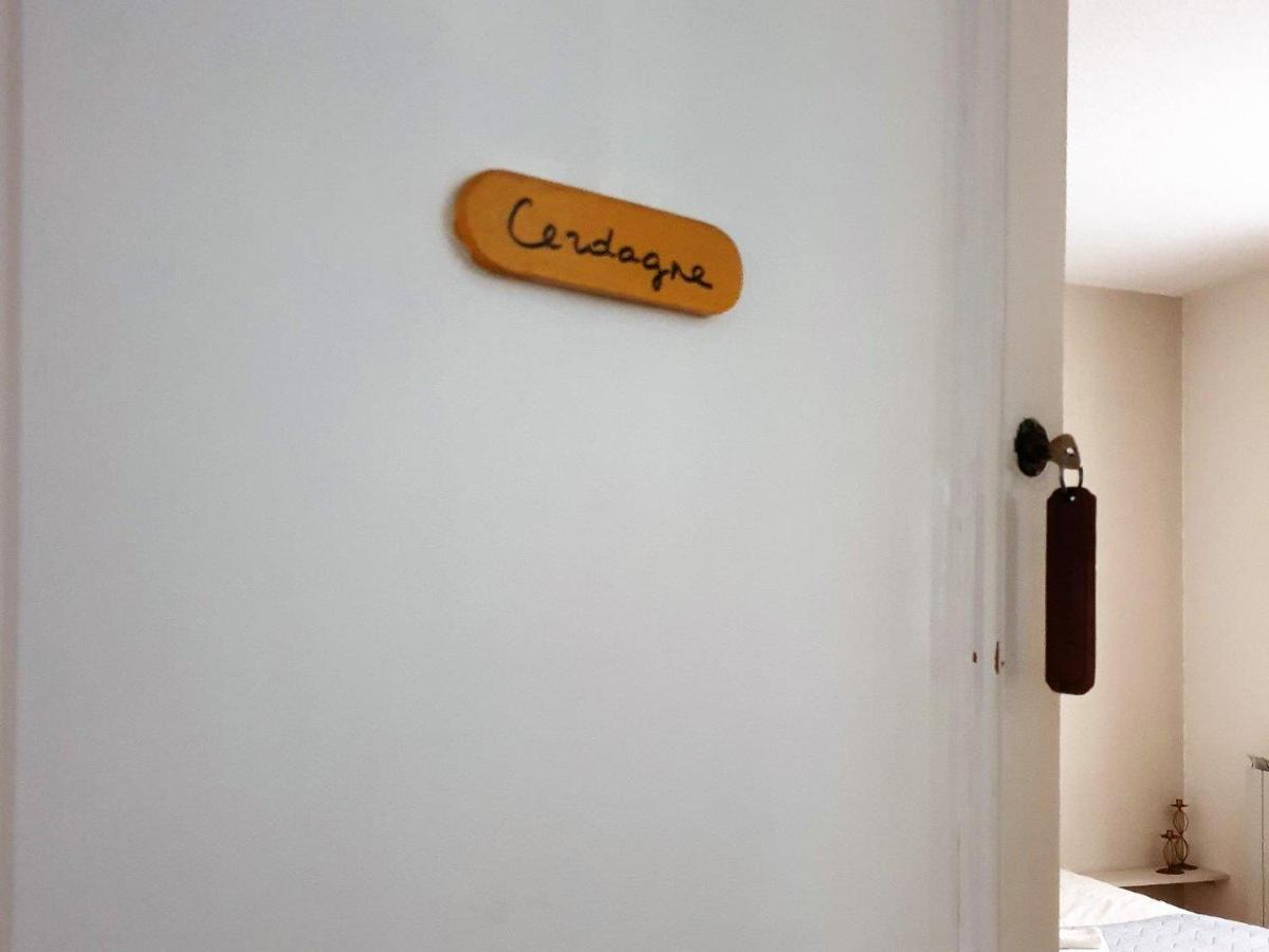Chambres D'Hotes Et Gites- L'Abri Sous Roche Tautavel Eksteriør bilde