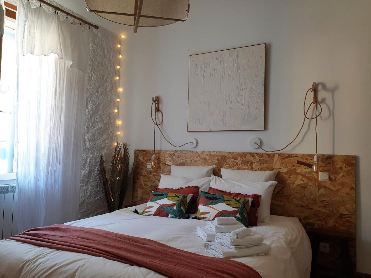 Chambres D'Hotes Et Gites- L'Abri Sous Roche Tautavel Eksteriør bilde